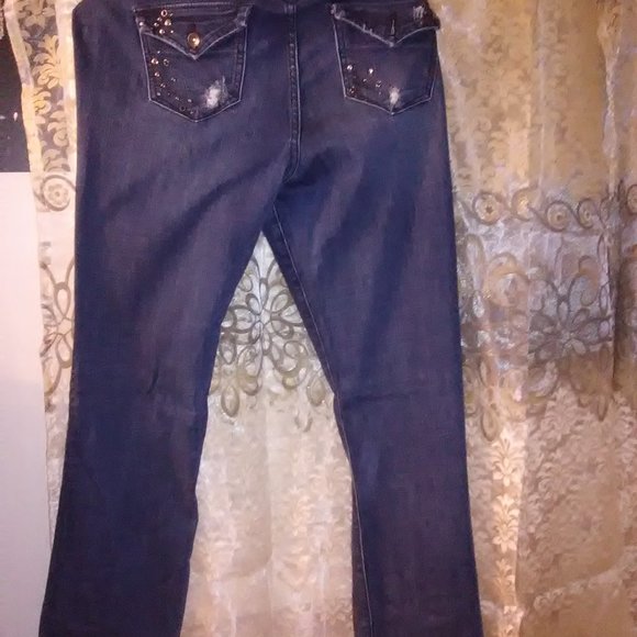 Jeans - Picture 5 of 7